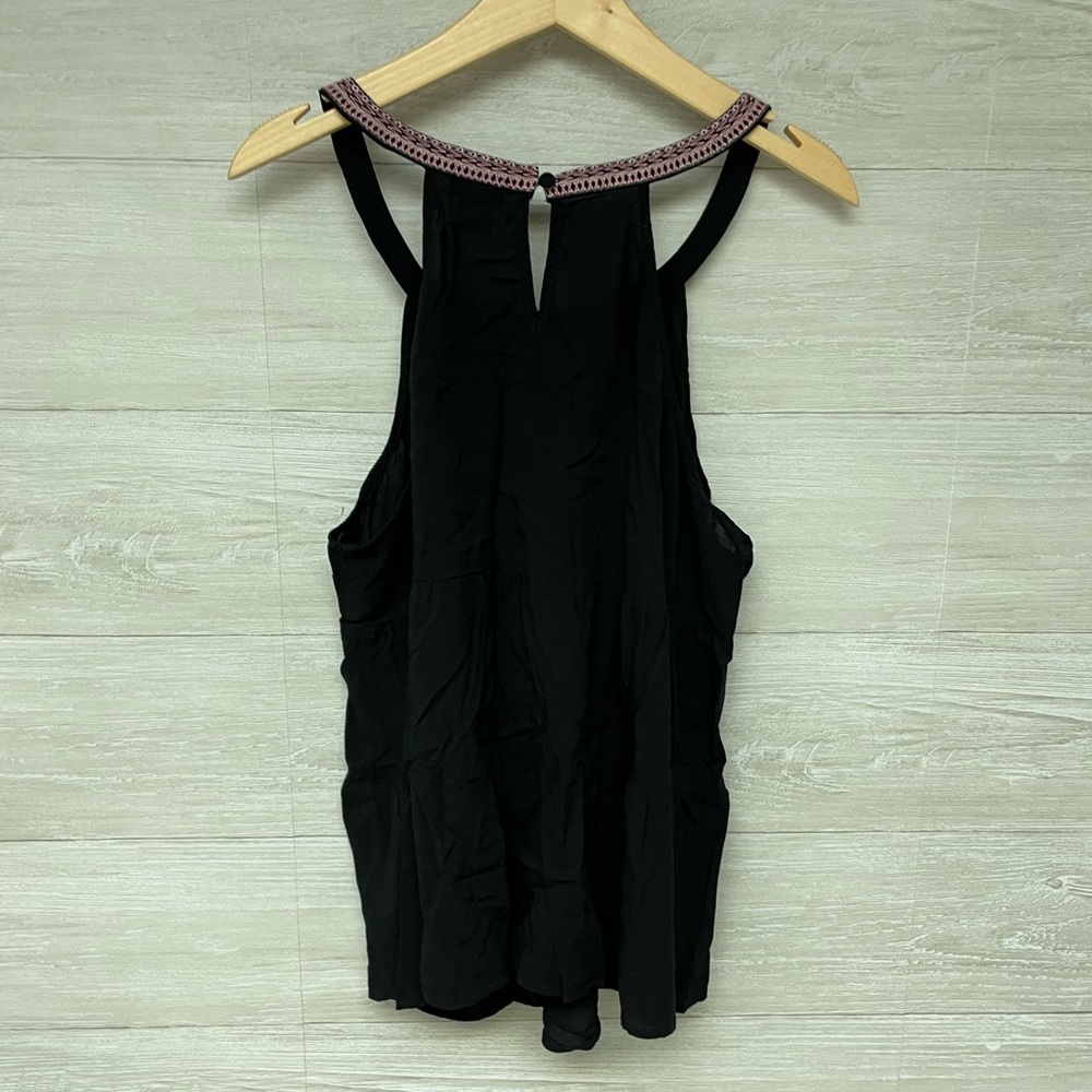 | Torrid | tank top. Size 1. - Picture 3 of 3